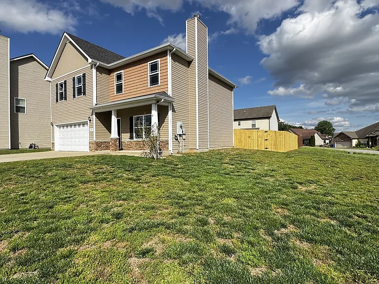 1941 Sunset Meadows Way — Photo 32