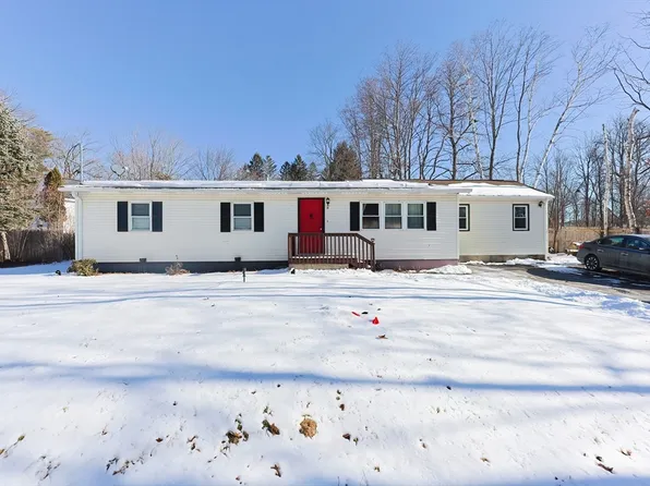 35 Columbia Ave, Fitchburg, MA 01420