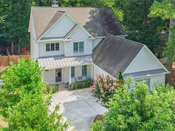 5281 Green Hill Pl, Sandy Springs, GA 30342