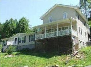 173 Beech Ave NE, Coeburn, VA 24230