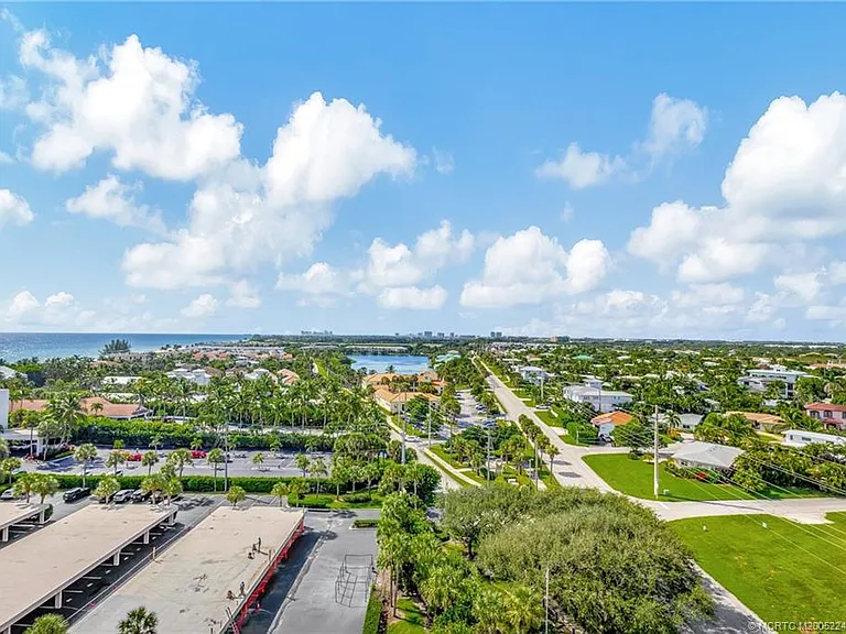 500 Ocean Dr #W-11 — Photo 50