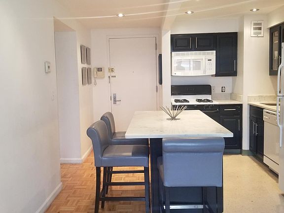4th image of 102 Bradhurst Ave APT 608