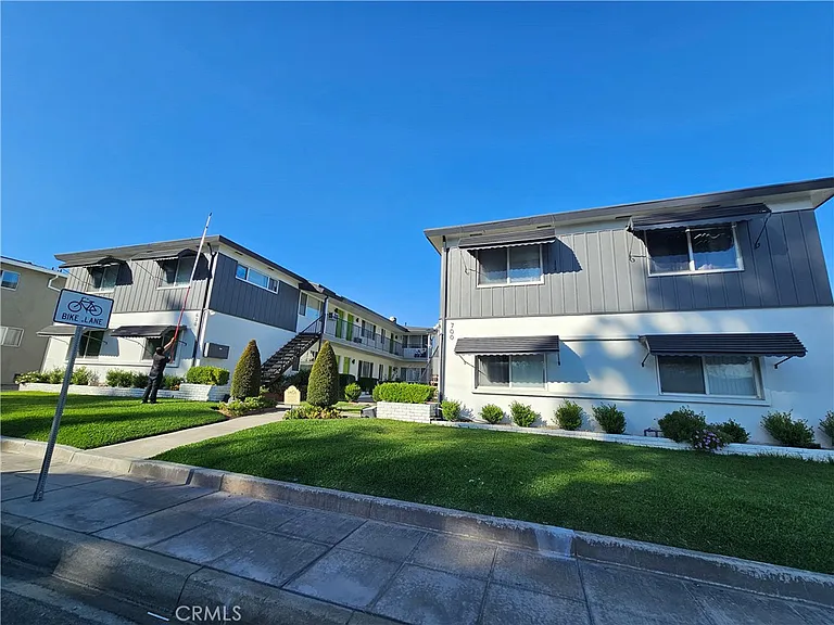 630 Sunset Blvd #5 — Photo 1
