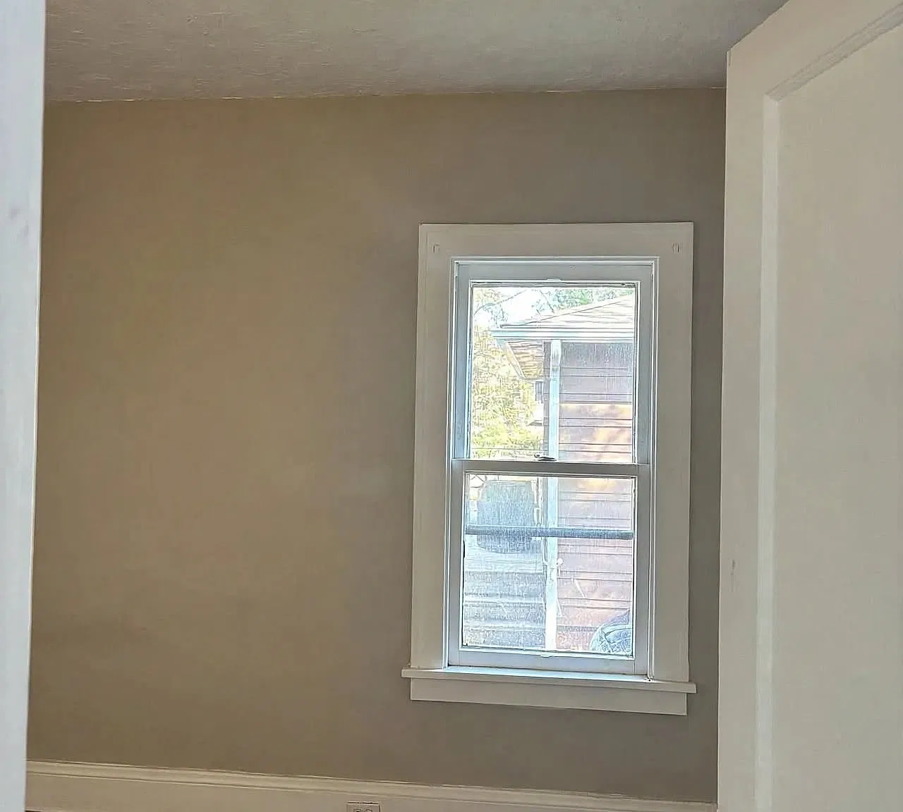 13614 Othello Ave — Photo 3