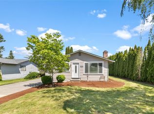 210 N 17th St, Mount Vernon, WA 98273