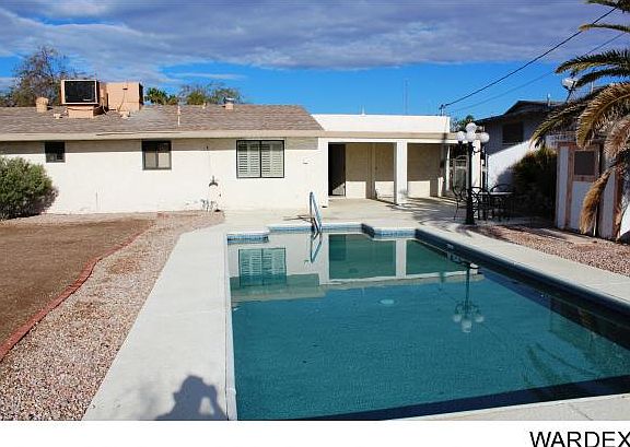 5th image of 2878 El Dorado Ave N