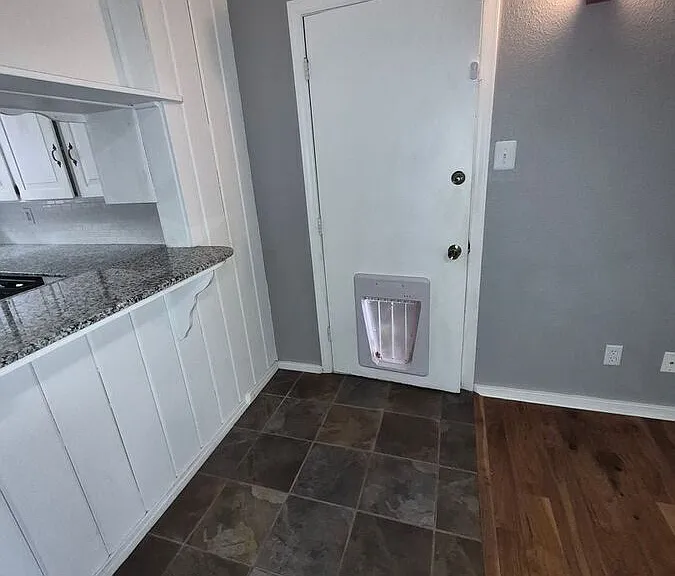 3719 Julie Dr — Photo 36