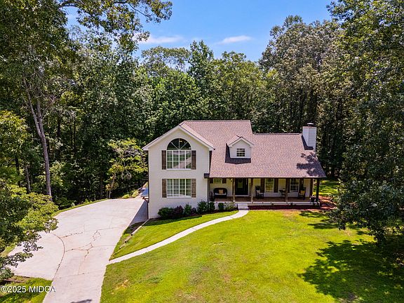 2nd image of 6240 River Ridge Dr