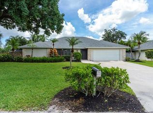 4142 Cottonwood Ave, Palm Beach Gardens, FL 33410