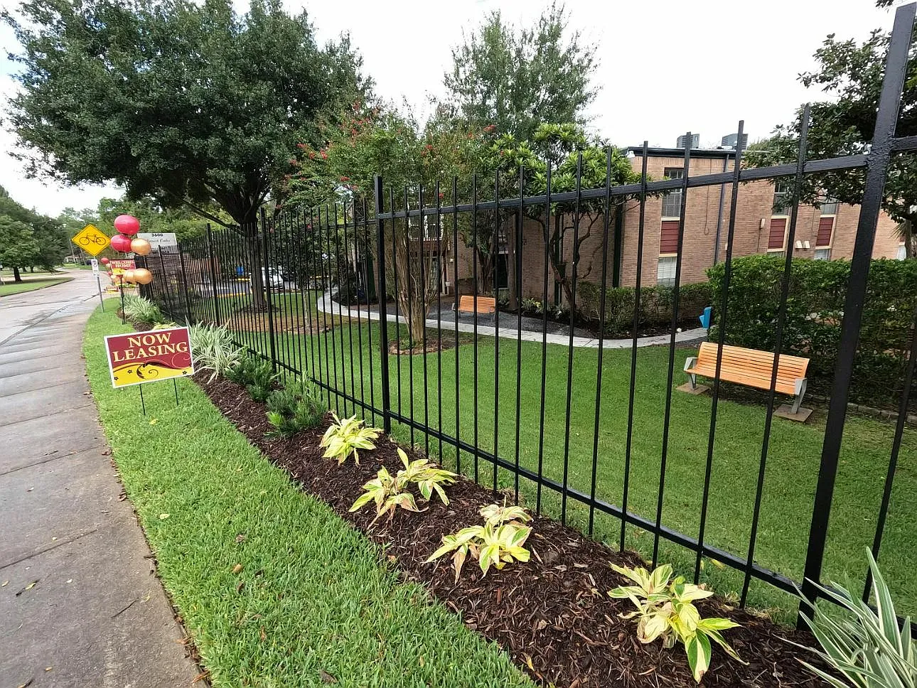 Forest Oaks Apartments — Photo 4