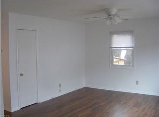 2222 Dinwiddie Rd, Virginia Beach, VA 23455
