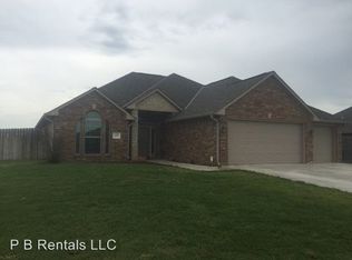 1109 Brandi Dr, Elgin, OK 73538