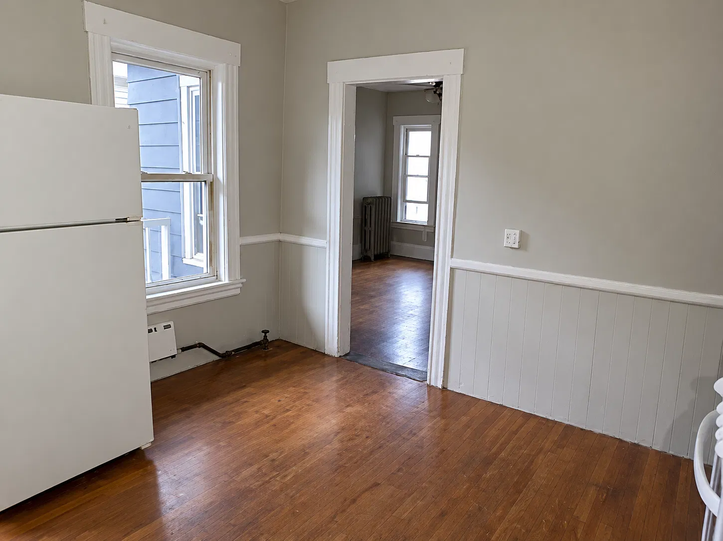 2 bed, 945 sqft, $1,650 — Photo 2