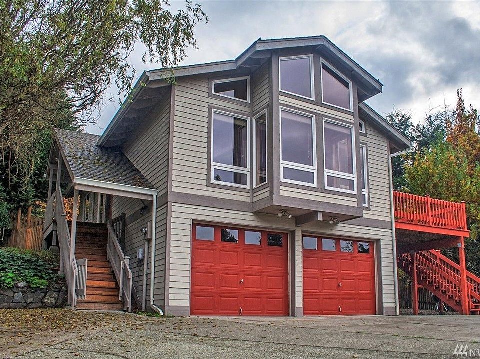 1st image of 26356 Simon Pl NE