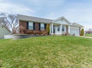 47 McClay Trail Dr, Saint Peters, MO 63376