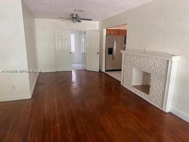 Building Photo - 2530 Roosevelt St #1
