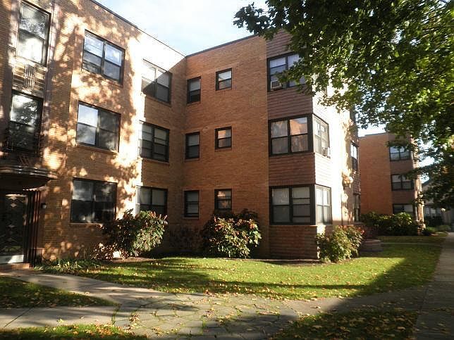 2nd image of 218 Waterman St APT A101