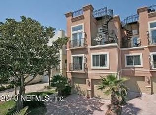 1776 Ocean Grove Dr, Atlantic Beach, FL 32233