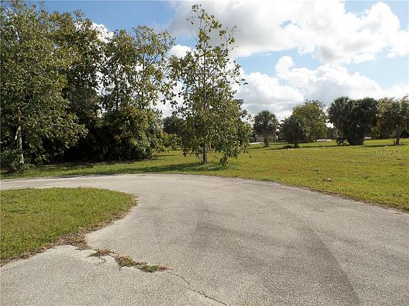 4th image of 17051 Ginger Ln