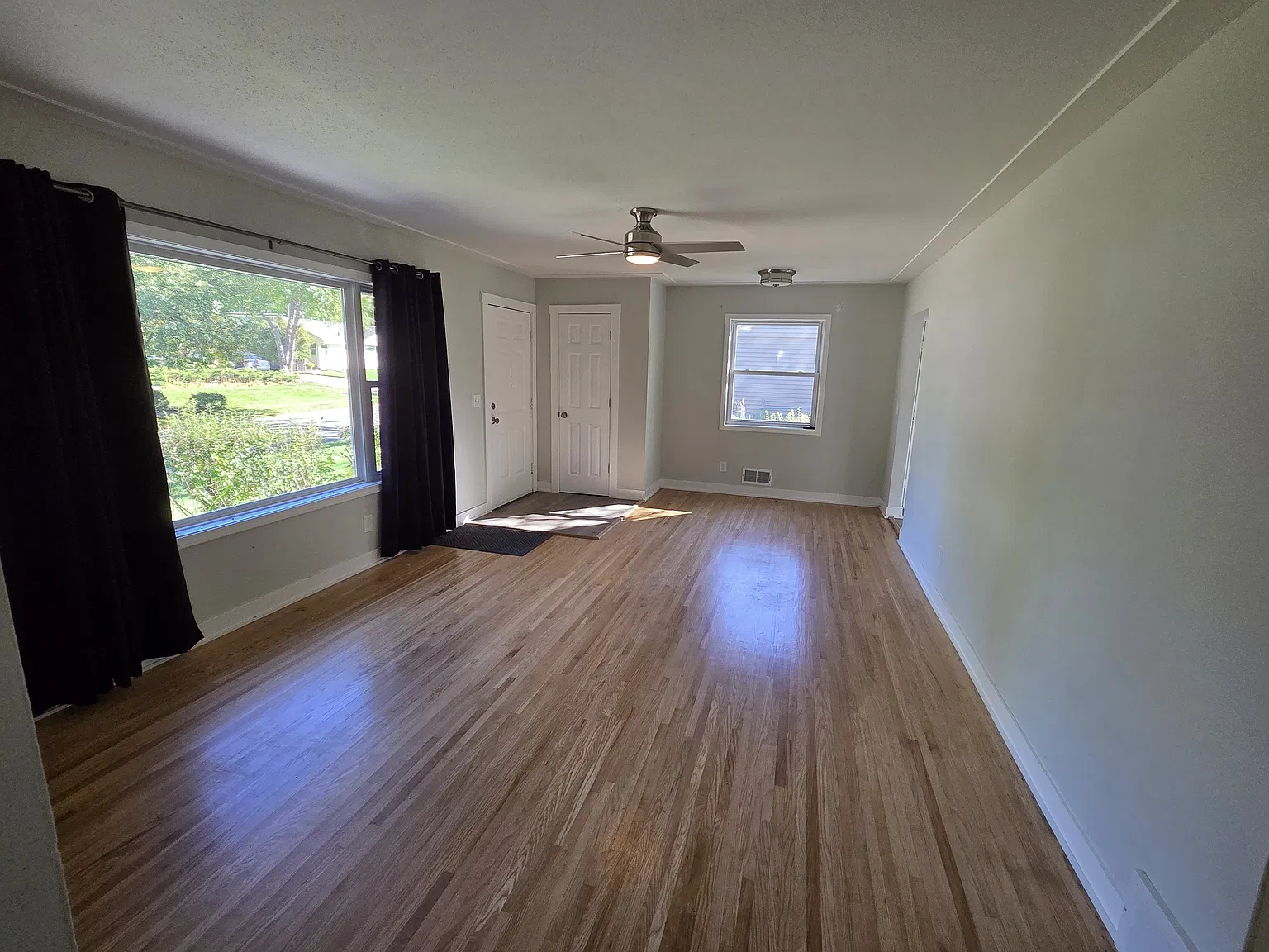 3 bed, 1624 sqft, $2,200 — Photo 4
