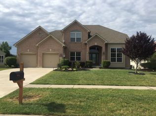 6592 Sunny Dr, Mason, OH 45040