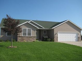 485 A Ave NE, Walford, IA 52351