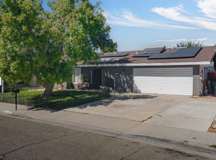 855 Lightcap St, Lancaster, CA 93535