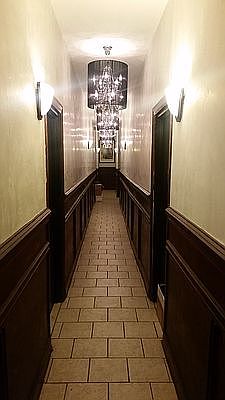 3rd image of 607 E 11th St APT 4