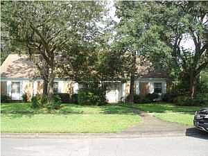 1st image of 310 Briarwood Cir NW