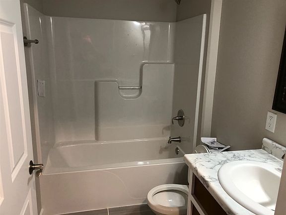 2nd image of 151364 Kingfisher Ln