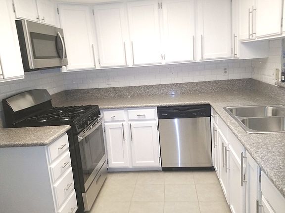 5th image of 1404 Santa Margarita St