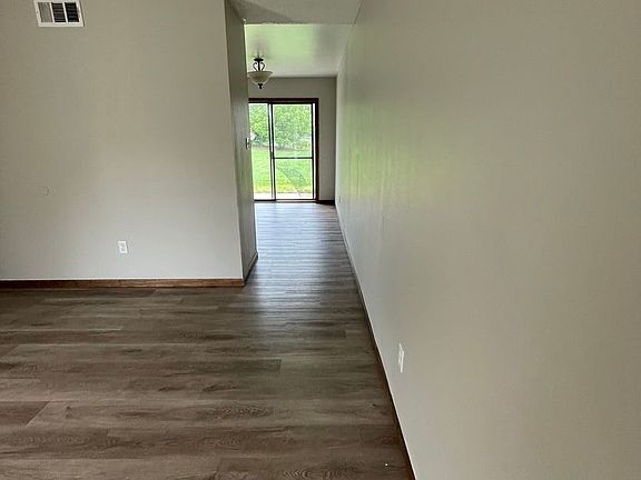 5th image of 3540-3546 S Scott Blvd #3544