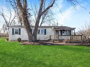 3588 County Line Rd, Hobart, IN 46342