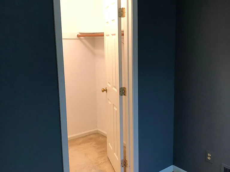 842 Belmont Dr — Photo 12