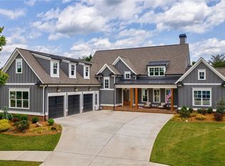 1080 Greenleffe Dr, Statham, GA 30666