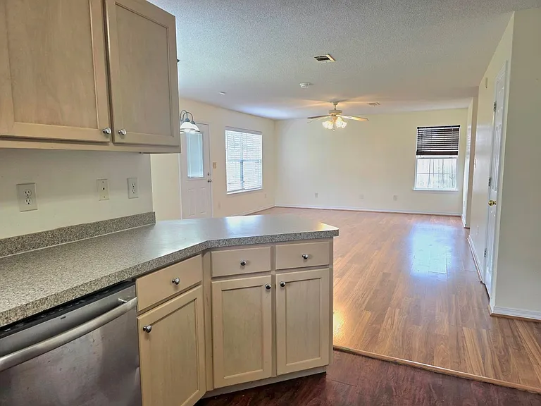 6379 Mers Ln — Photo 6