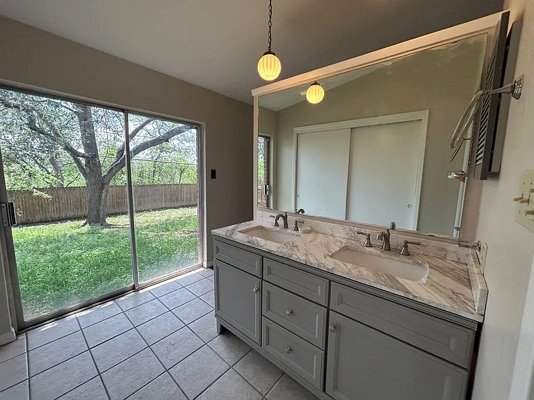 6510 Ridge Creek Dr — Photo 17