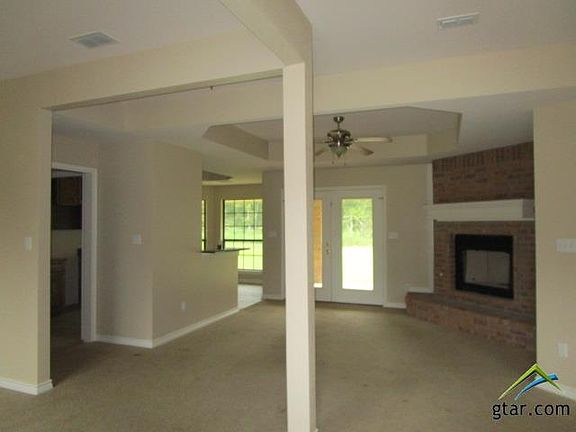 5th image of 10942 Meadow Creek Dr