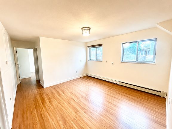 5th image of 1477 Salvia St