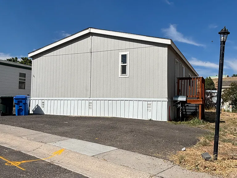 845 Barton Rd — Photo 2