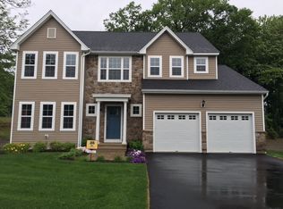 15 Pepin Pl, South Windsor, CT 06074