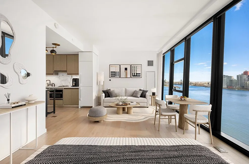 Building Photo - 626 1st Ave #W42D