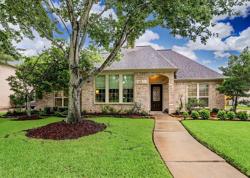 1st image of 15807 Signal Creek Dr