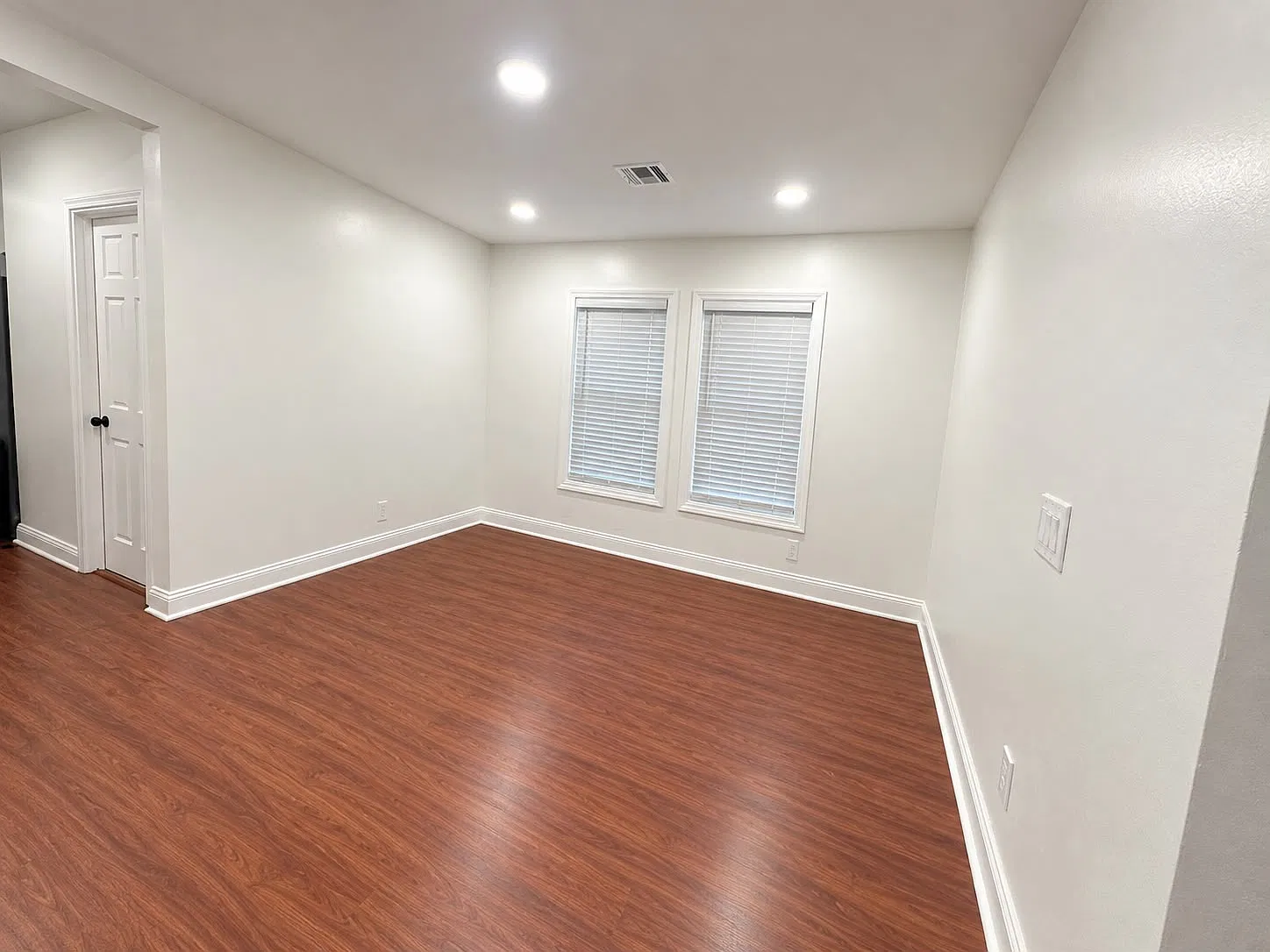 63 Bradeen St — Photo 3