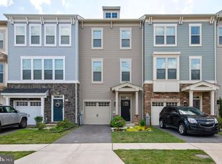 111 Nandina Ln, Glen Burnie, MD 21060