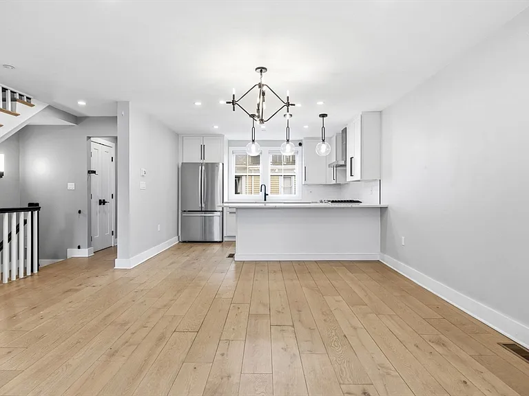 78 Tremont St #78 — Photo 6