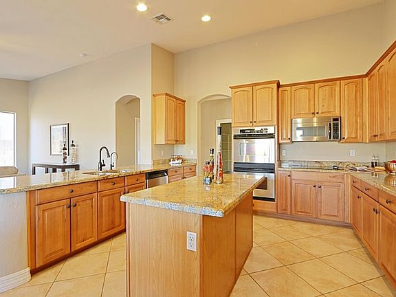 Kitchen 4