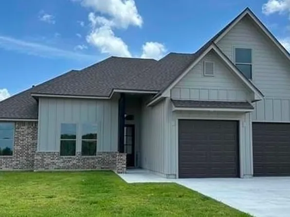995 Elliott Dr, Nome, TX 77629