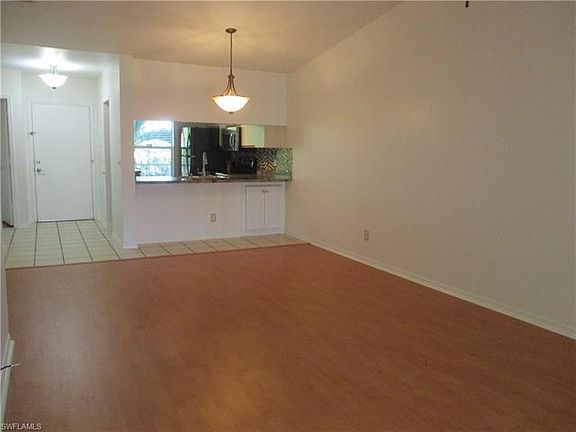 5th image of 1901 Courtyard Way #C-206
