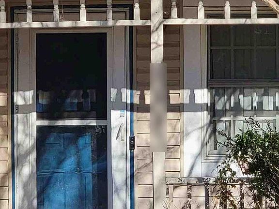 2nd image of 1413 S Farmview Dr